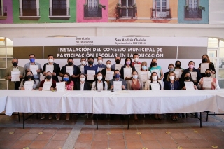 Rinde protesta el consejo municipal de participación escolar en la educación de San Andrés Cholula