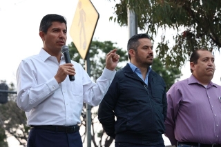 Avanza programa de semaforización y balizamiento de vialidades; ayuntamiento de Puebla entrega mejoramiento del bulevar municipio libre