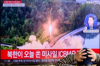 Corea del Norte lanza misil intercontinental; cae frente a costas de Japón