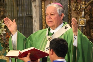Por problemas de salud, arzobispo de Puebla se ausentará del Estado