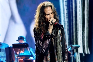 Por problemas de salud de Steven Tyler, Aerosmith ha tenido que cancelar conciertos