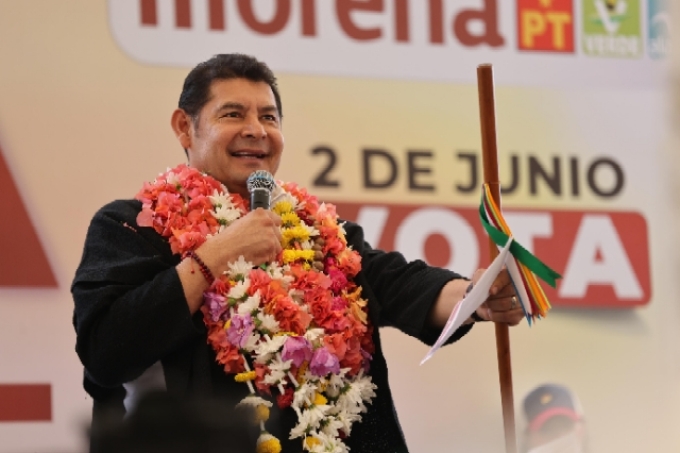 Armenta respalda el respeto a los pueblos los originarios de Puebla