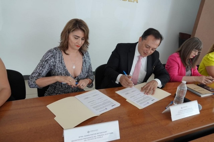 OPP, TEEP y el INE en Puebla signan convenio de colaboración.