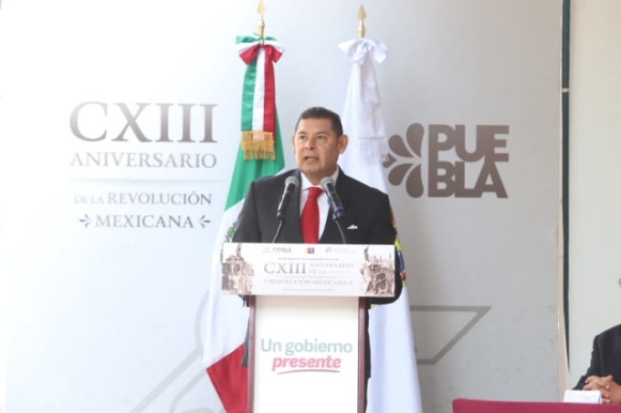 Humanismo Mexicano impulsado por el presidente López Obrador, mantiene vigentes principios de la Revolución, asegura Alejandro Armenta