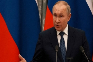 Putin reconoce independencia de dos territorios prorrusos en Ucrania