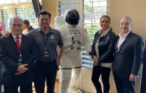 Barbosa Huerta felicita a Jóvenes poblanos participan en el lanzamiento del nanosatélite AzTechSat1