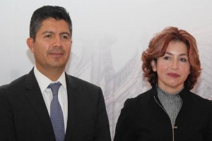 Se justifica Consuelo Cruz por aumento delictivo en Puebla; Eduardo Rivera la protege