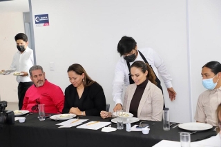 SMDIF Puebla impulsa inserción a la vida laboral