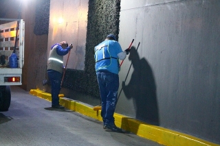 Ayuntamiento de Puebla realizó una jornada nocturna de mantenimiento en el paso suprimido Juárez – Serdán