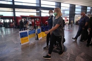 ¡Han vuelto! Ucranianos regresan a su país; han huido más de cinco millones tras invasión de Rusia