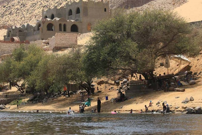 ¿Por qué podría pintarse de rojo el agua del río Nilo, en Egipto?