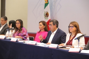 Con autoridades y sociedad, gobierno de Puebla refuerza trabajo para garantizar seguridad a las mujeres