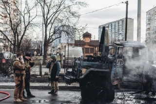 Rusia intenta romper defensa al este de Ucrania