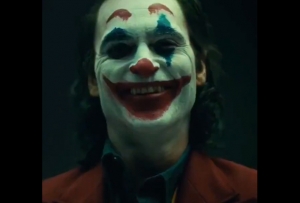 Joaquin Phoenix llora en el set de &#039;Joker&#039;