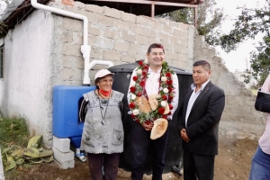 Armenta da solución a desabasto de agua por amor a Puebla
