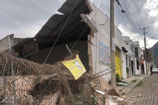 Derrumbe en guardería de Tepic deja 5 niños heridos