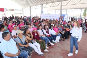 Promover valores familiares en Puebla: prioridad de Ceci Arellano y Alejandro  Armenta. 