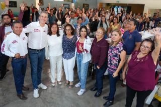 La docencia y enfermería deben ser reconocidos por la sociedad: Pepe Chedraui