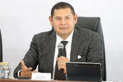 Ni amistad, ni ideología partidista son “capa protectora” frente a irregularidades administrativas: Armenta