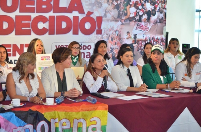 Mujeres candidatas de la coalición Sigamos Haciendo Historia firmaron el Decálogo de Derechos Humanos  