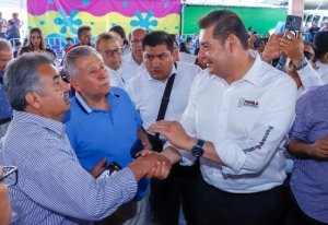 Puebla rehabilitará casas del migrante en la Unión Americana: Armenta