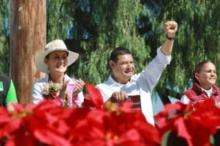 Claudia Sheinbaum, luego de reunirse con más de 50 mil personas en Oaxaca visita Puebla y Morelos