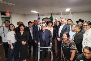 Armenta presenta nuevo esquema de “Mi Casa es Puebla” a comunidad migrante de California