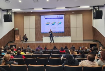 Capacita Gobierno de la Ciudad a personal educativo para proteger a la población escolar durante lluvias