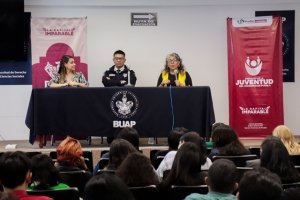 IJMP y Policía Cibernética de Puebla imparten conferencia sobre prevención de delitos digitales