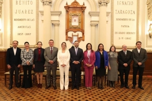 Patronato del SMDIF Puebla ya tiene nueva presidenta
