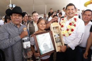 Arranca el programa histórico más grande de apoyo al campo en Puebla