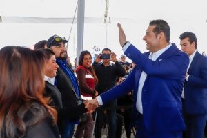 La educación se construye con mujeres y hombres visionarios: Alejandro Armenta