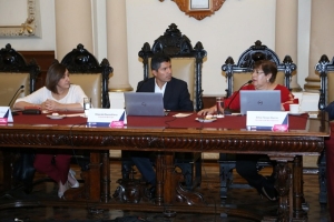 Aprueba cabildo renuncia de secretaria del Ayuntamiento de Puebla