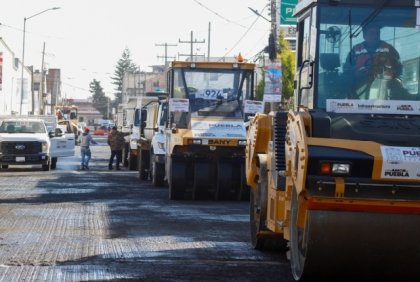 Gobierno estatal reconstruye la 12 oriente por indolencia de gestiones del pasado