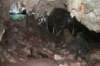 Por sequía intensa en Yucatán, cenote y laguna se quedan sin agua