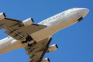 ¡Sospechoso! Cinco tripulantes de avión venezolano son retenidos en Argentina; investigan razones de su vuelo