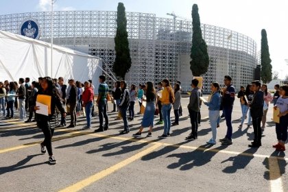 Gobierno de Puebla impulsa la educación y apoyará a estudiantes de medicina y enfermería a cumplir sus sueños