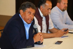 Carlos Meza se integra como vocero de campaña del candidato Miguel Barbosa