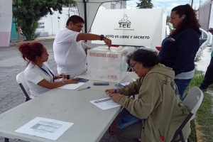 Gobernación municipal sigue promoviendo la participación ciudadana mediante mesas vecinales 