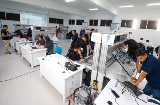 Puebla se consolida como referente en innovación industrial y educación técnica