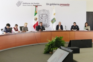 Anuncia Sergio Salomón reactivación de clases presenciales en 40 municipios