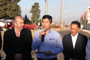 Gobierno municipal y empresarios inauguran calle al nororiente de la ciudad