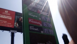 Gasolina en Puebla por debajo de los 16 pesos