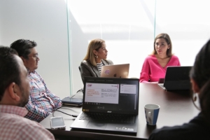 Se reúnen SMDIF Y Secretaría para la Igualdad Sustantiva de Género para revisar la agenda del Día Internacional para la eliminación de la violencia contra las mujeres