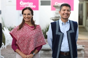 Eduardo Rivera Pérez inaugura centro de capacitación y desarrollo en habilidades digitales para adultos mayores