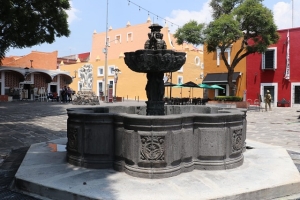 Ayuntamiento de Puebla dio mantenimiento a 10 fuentes de cantera del centro histórico 