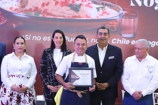 Puebla tiene un lugar especial en el arte culinario mundial: Sergio Salomón