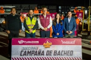 Destina Gobierno de la Ciudad más de 100 mdp al programa nocturno Bacheando Puebla 2025