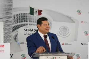 Extraordinaria noticia que el presidente López Obrador logre que Tesla se instale en el país: Armenta