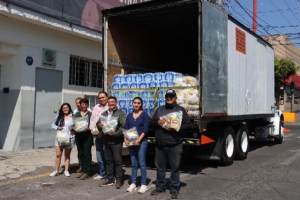 Sale con rumbo a Acapulco el cuarto camión con apoyo humanitario, desde la casa de gestión del senador Alejandro Armenta